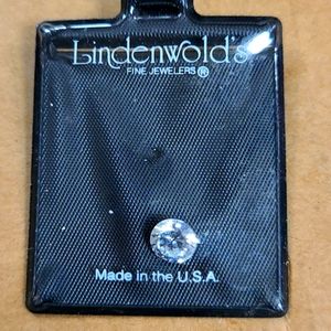 Lindenwold's Fine Jewelers Cubic Zirconia Faceted